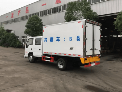 (國六)五十鈴雙排冷藏車(chē)圖片