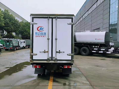 國六長(cháng)安跨越王3米後雙輪冷藏車(chē)圖片