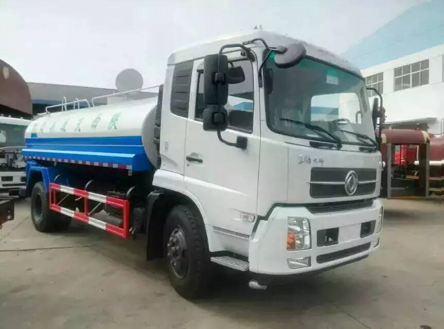 東風天錦12噸灑水車(chē)圖片